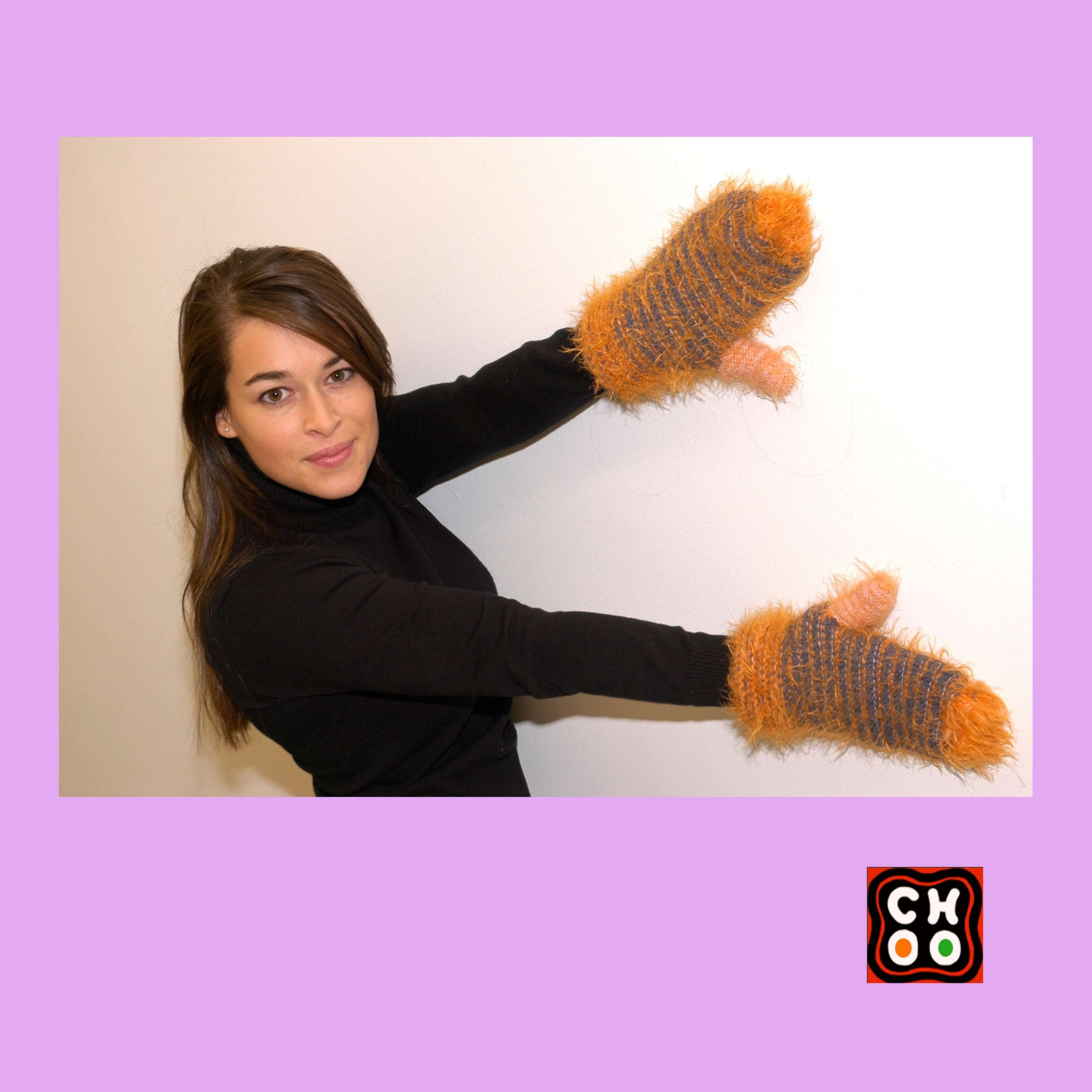 Amber Luxe Fuzzy Knit Mittens